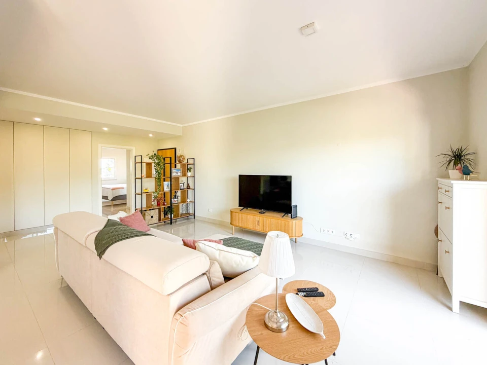 Apartamento T2 para Venda em Portimão Foto 36