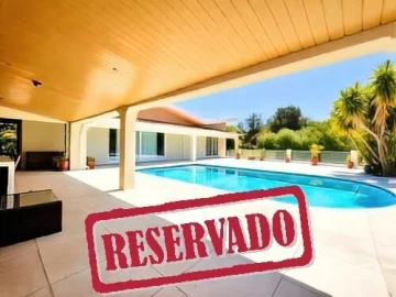 Moradia T5 para Venda em Escalos de Baixo e Mata