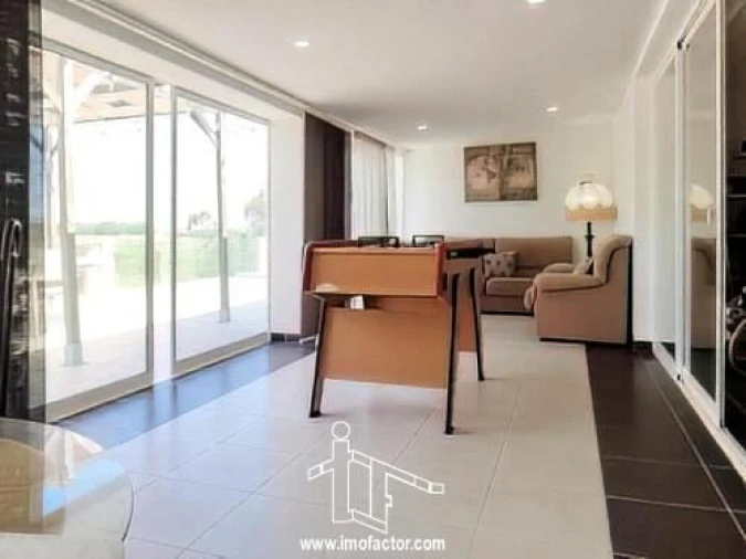 Moradia T5 para Venda em Escalos de Baixo e Mata Foto 15