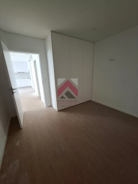 Apartamento T1 para Venda em Esgueira