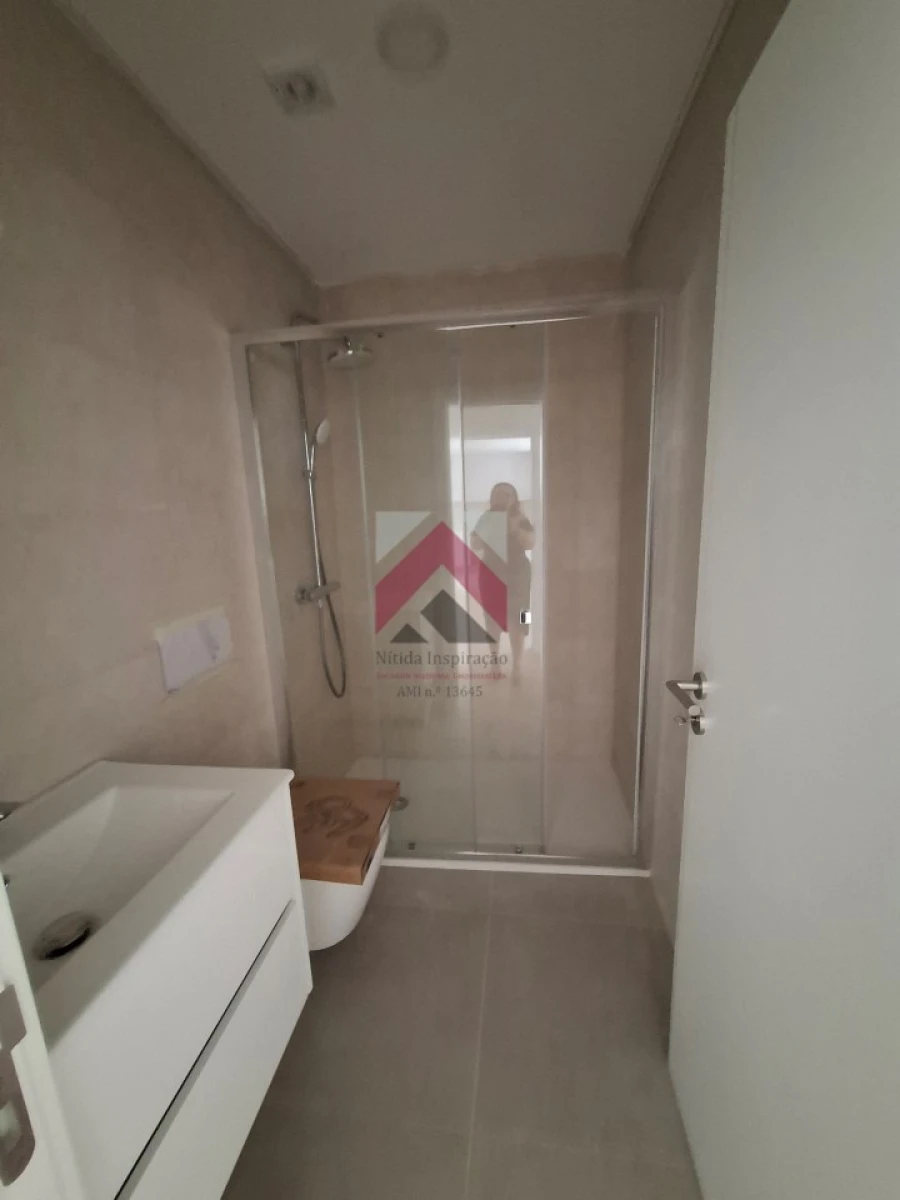 Apartamento T1 para Venda em Esgueira Foto 10