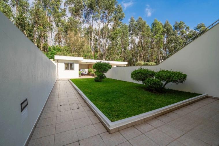 Moradia T3 para Venda em Coronado (São Romão e São Mamede) Foto 24