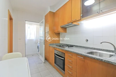 Apartamento T1 para Arrendamento em Lordelo do Ouro e Massarelos