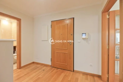 Apartamento T1 para Arrendamento em Lordelo do Ouro e Massarelos