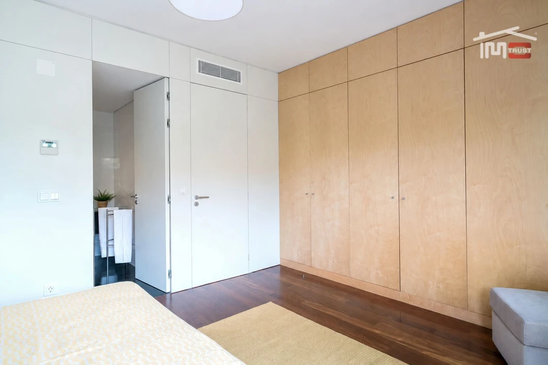Apartamento T2 para Venda em Quarteira Foto 7