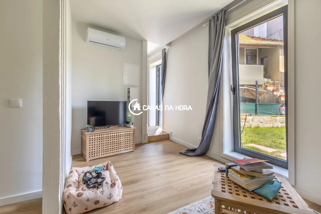 Apartamento T2 para Arrendamento em Lordelo do Ouro e Massarelos Foto 8