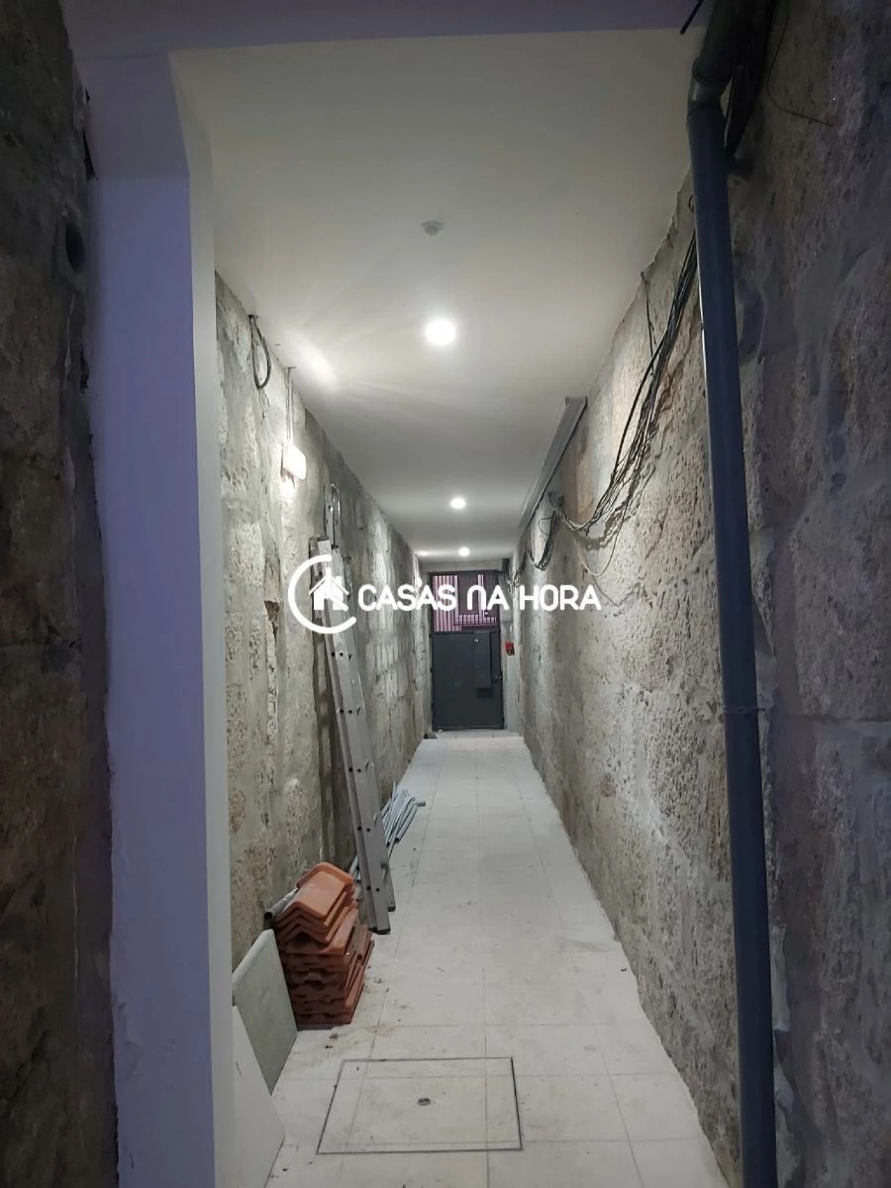 Apartamento T2 para Arrendamento em Lordelo do Ouro e Massarelos Foto 24