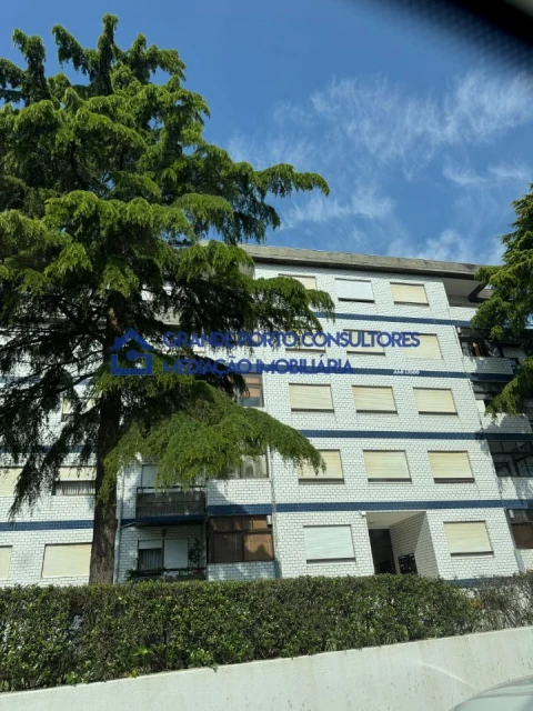 Apartamento T1 para Arrendamento em Castêlo da Maia