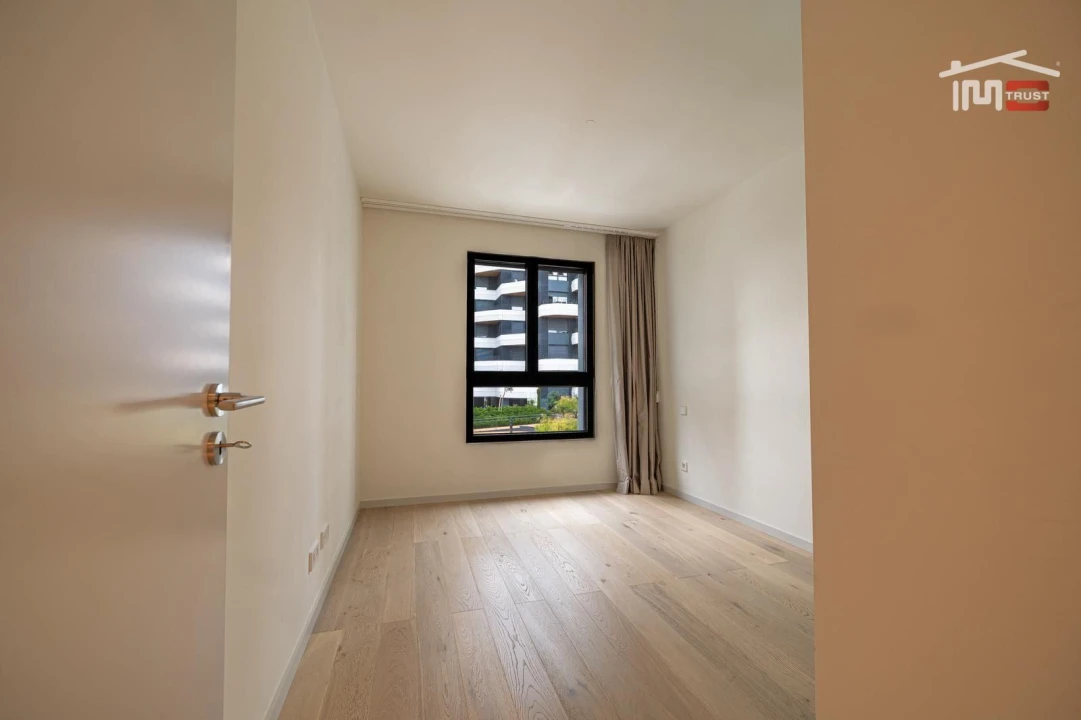 Apartamento T2 para Venda em Parque das Nações Foto 14