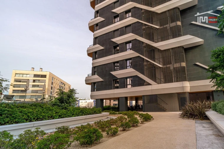 Apartamento T2 para Venda em Parque das Nações Foto 19