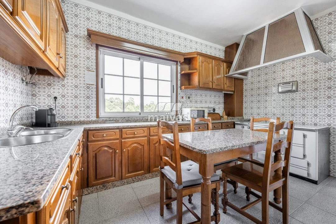 Moradia T3 para Venda em Pico de Regalados, Gondiães e Mós Foto 11