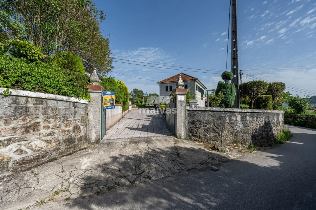 Moradia T3 para Venda em Pico de Regalados, Gondiães e Mós Foto 25