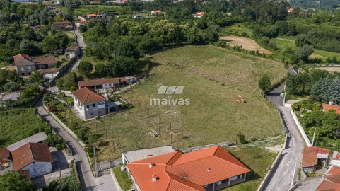 Moradia T3 para Venda em Pico de Regalados, Gondiães e Mós