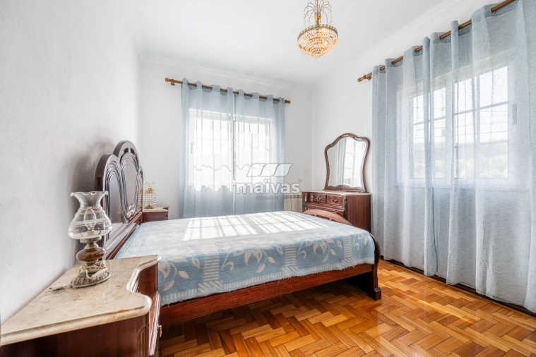 Moradia T3 para Venda em Pico de Regalados, Gondiães e Mós Foto 13