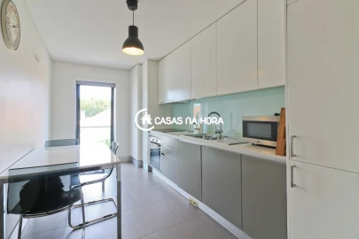 Apartamento T2 para Arrendamento em Paranhos