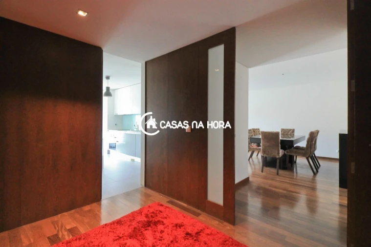 Apartamento T2 para Arrendamento em Paranhos Foto 20