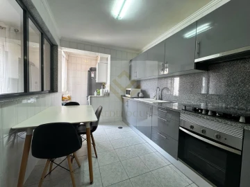 Apartamento T3 para Venda em Ovar, São João, Arada e São Vicente de Pereira Jusã