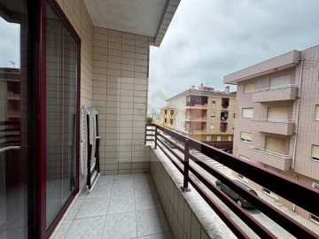 Apartamento T3 para Venda em Ovar, São João, Arada e São Vicente de Pereira Jusã