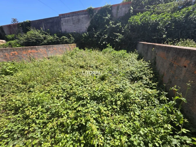 Moradia T4 para Venda em Eixo e Eirol Foto 25