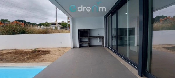 Moradia T3 para Venda em Gambia-Pontes-Alto da Guerra