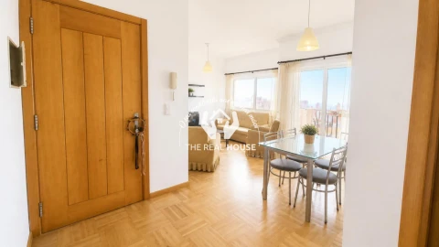 Apartamento T2 para Venda em Caniço