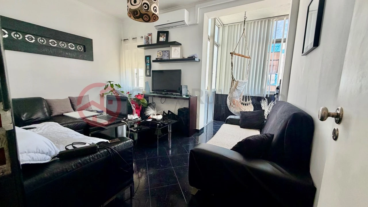 Apartamento T2 para Venda em Amora Foto 7