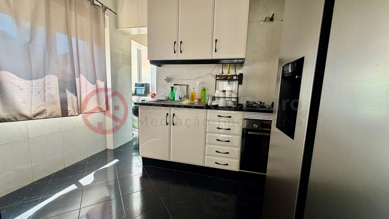 Apartamento T2 para Venda em Amora Foto 17