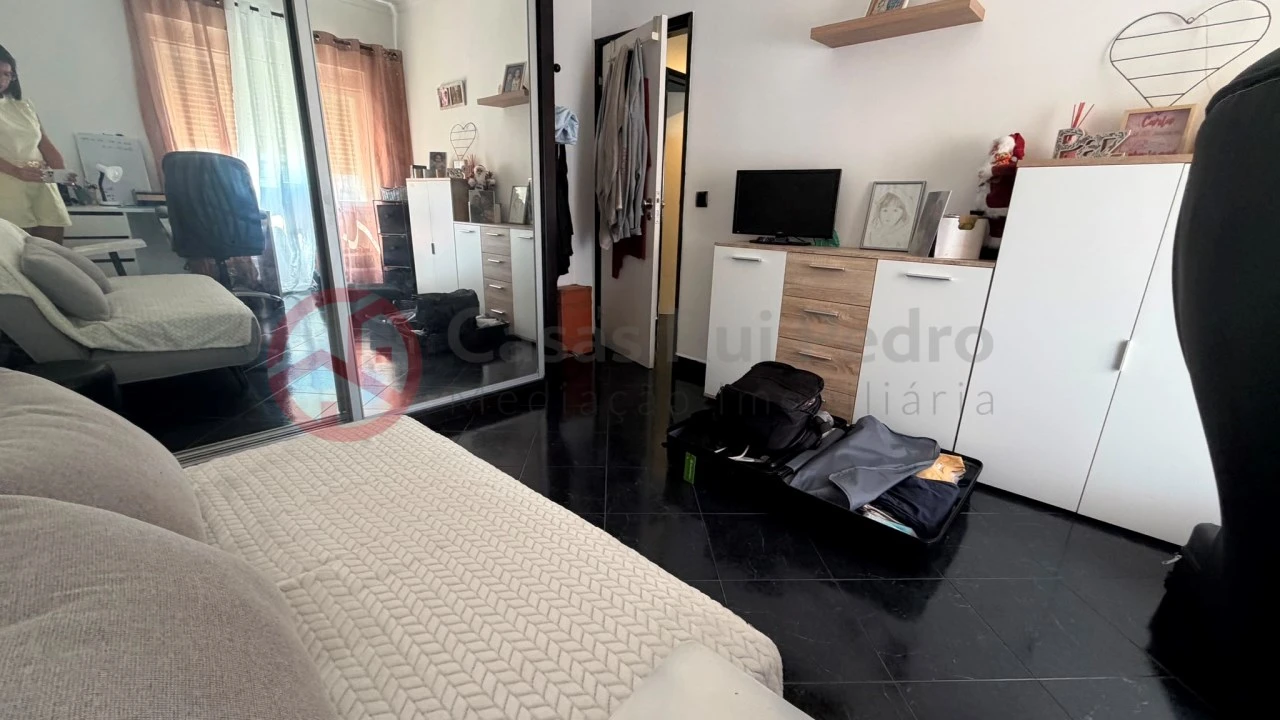 Apartamento T2 para Venda em Amora Foto 20