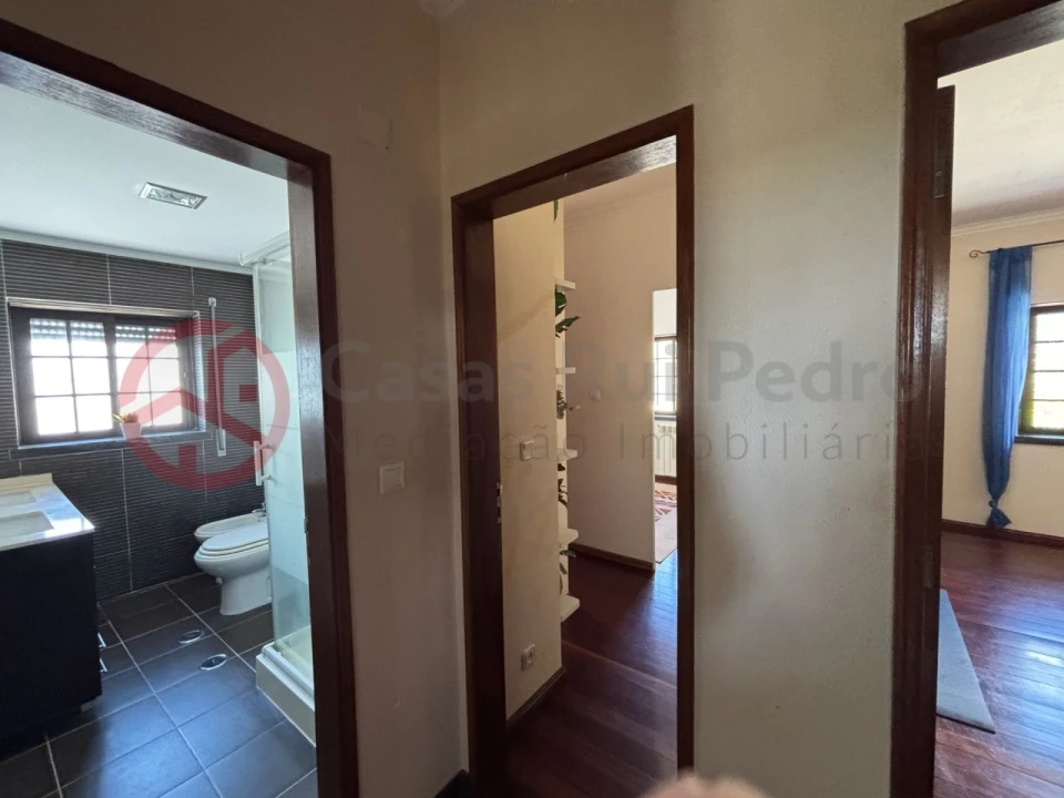 Moradia T4 para Venda em Quinta do Conde Foto 29