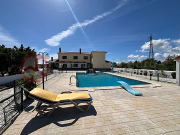 Moradia T4 para Venda em Quinta do Conde