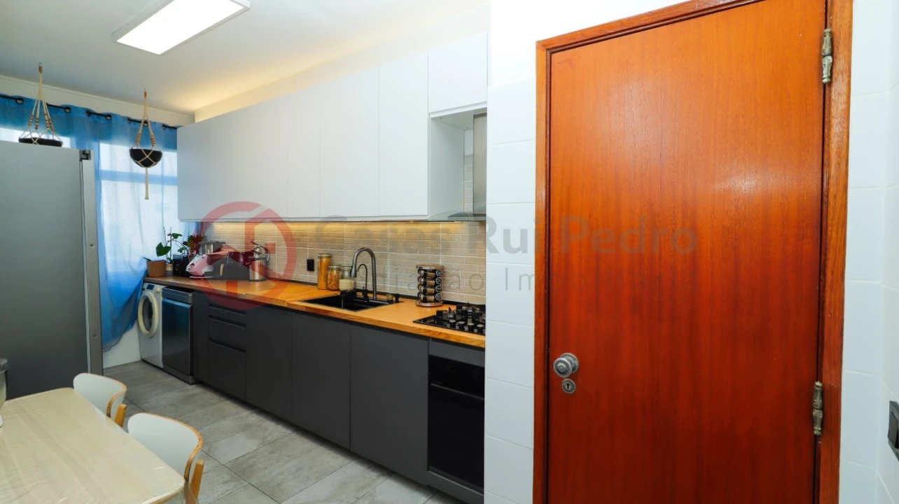 Apartamento T3 para Venda em Corroios Foto 7