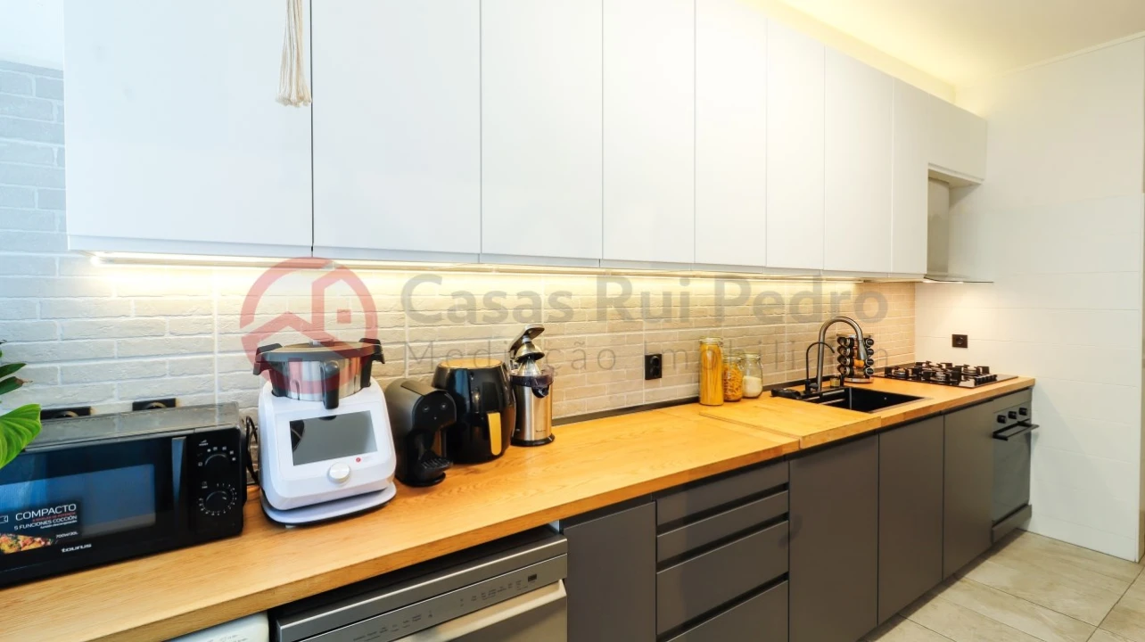 Apartamento T3 para Venda em Corroios Foto 8
