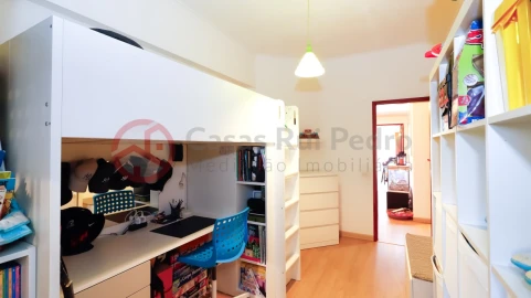 Apartamento T3 para Venda em Corroios