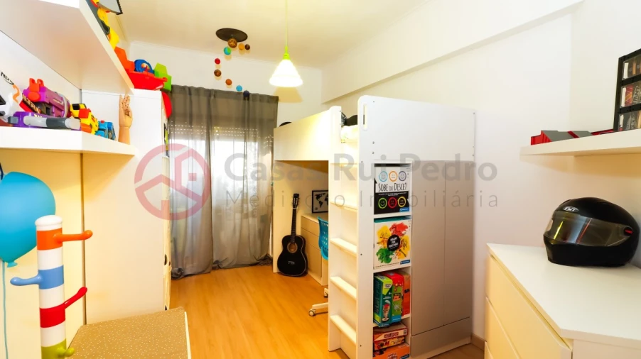 Apartamento T3 para Venda em Corroios Foto 15