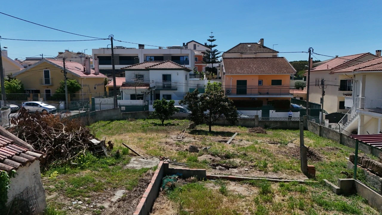 Moradia T3 para Venda em Charneca de Caparica e Sobreda Foto 15