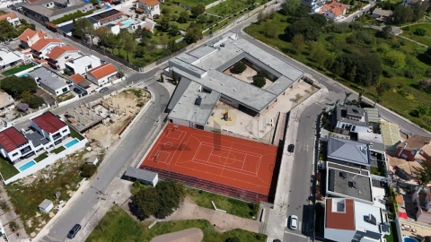 Moradia T3 para Venda em Charneca de Caparica e Sobreda