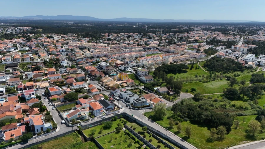 Moradia T3 para Venda em Charneca de Caparica e Sobreda Foto 21