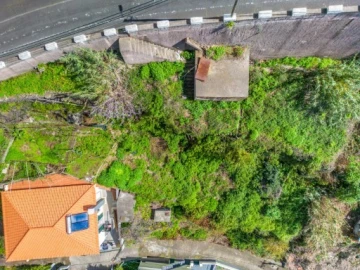 Terreno para Venda em Calheta