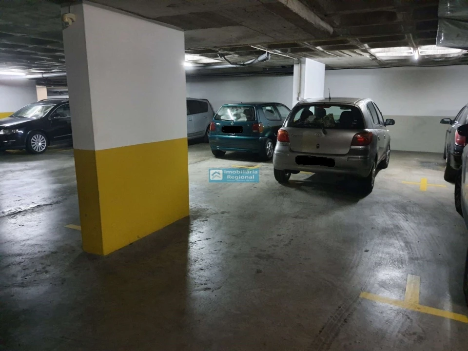 Negócio para Venda em Funchal (Santa Luzia) Foto 4