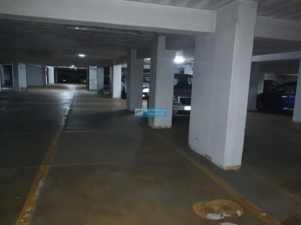 Negócio para Venda em Funchal (Santa Luzia) Foto 1