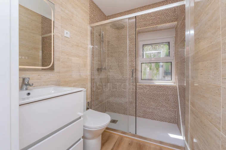 Apartamento T2 para Venda em Alverca do Ribatejo e Sobralinho Foto 10