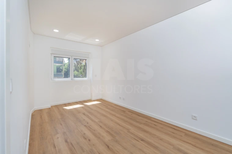 Apartamento T2 para Venda em Alverca do Ribatejo e Sobralinho Foto 12