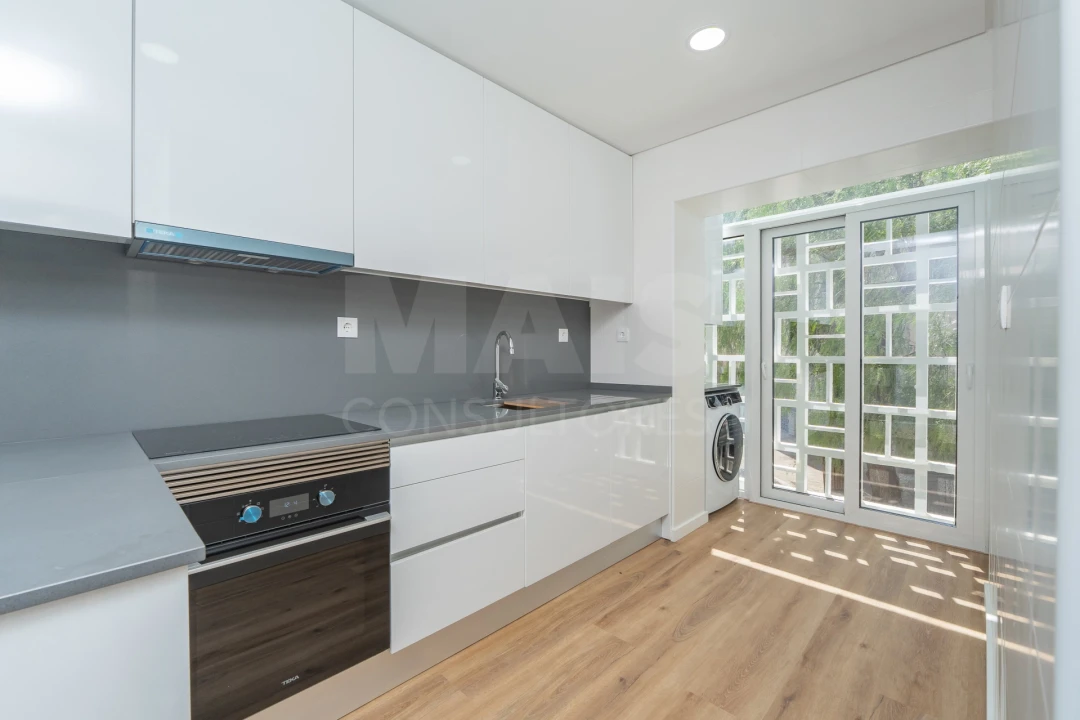 Apartamento T2 para Venda em Alverca do Ribatejo e Sobralinho Foto 7