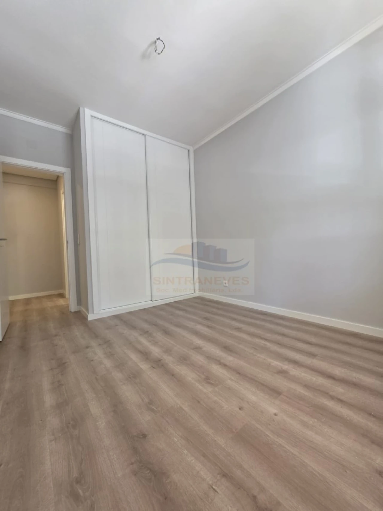 Apartamento T2 para Venda em Águas Livres Foto 17