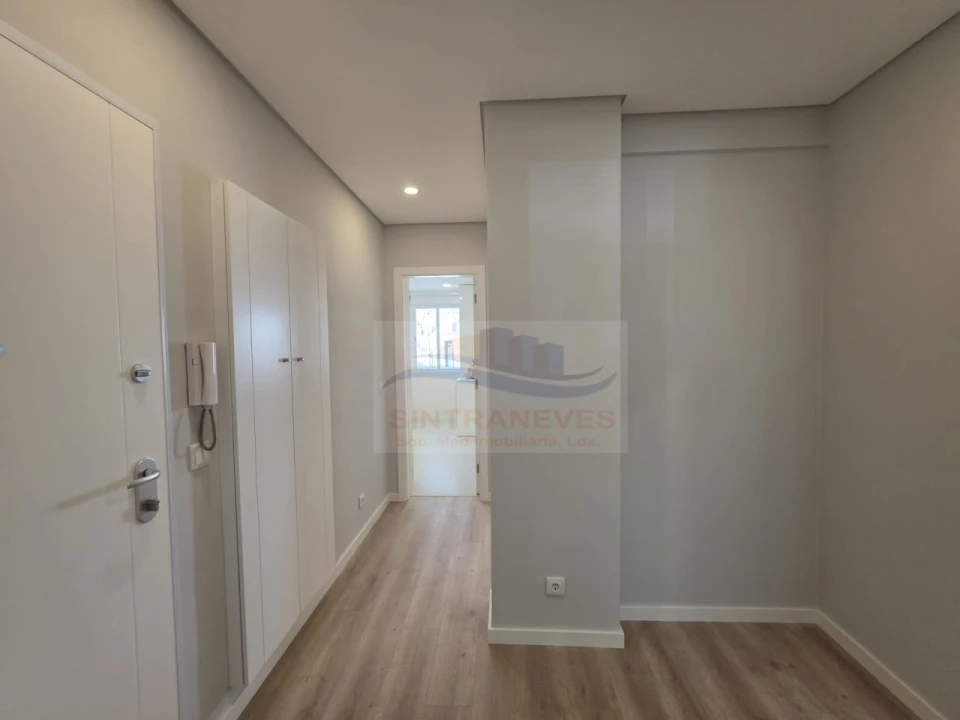 Apartamento T2 para Venda em Águas Livres Foto 46