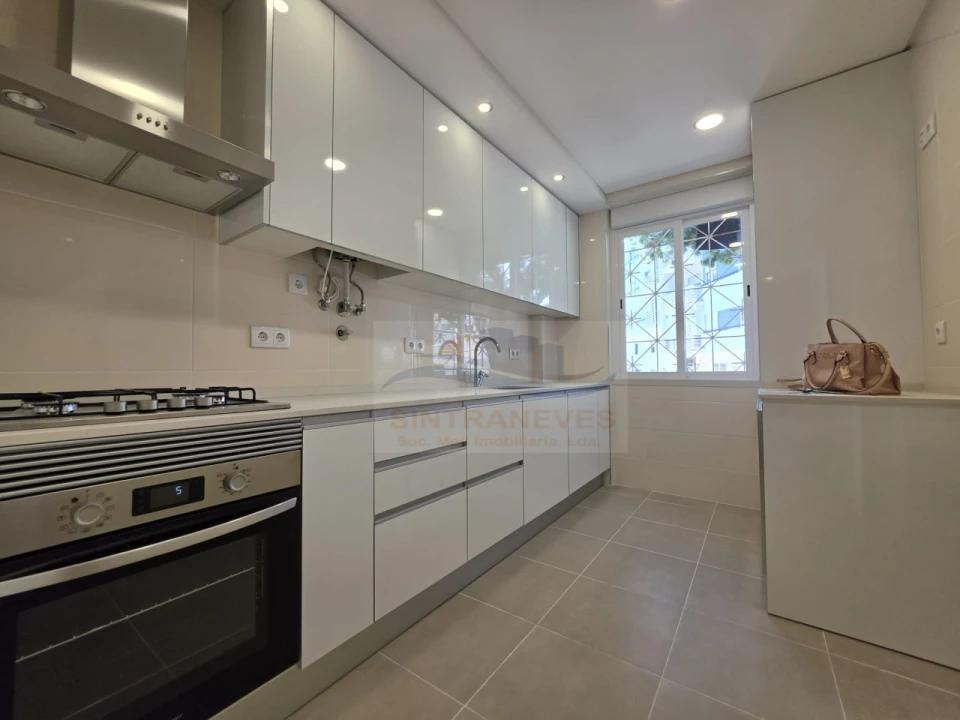 Apartamento T2 para Venda em Águas Livres Foto 55