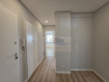 Apartamento T2 para Venda em Águas Livres