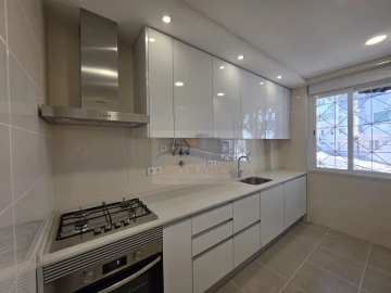 Apartamento T2 para Venda em Águas Livres