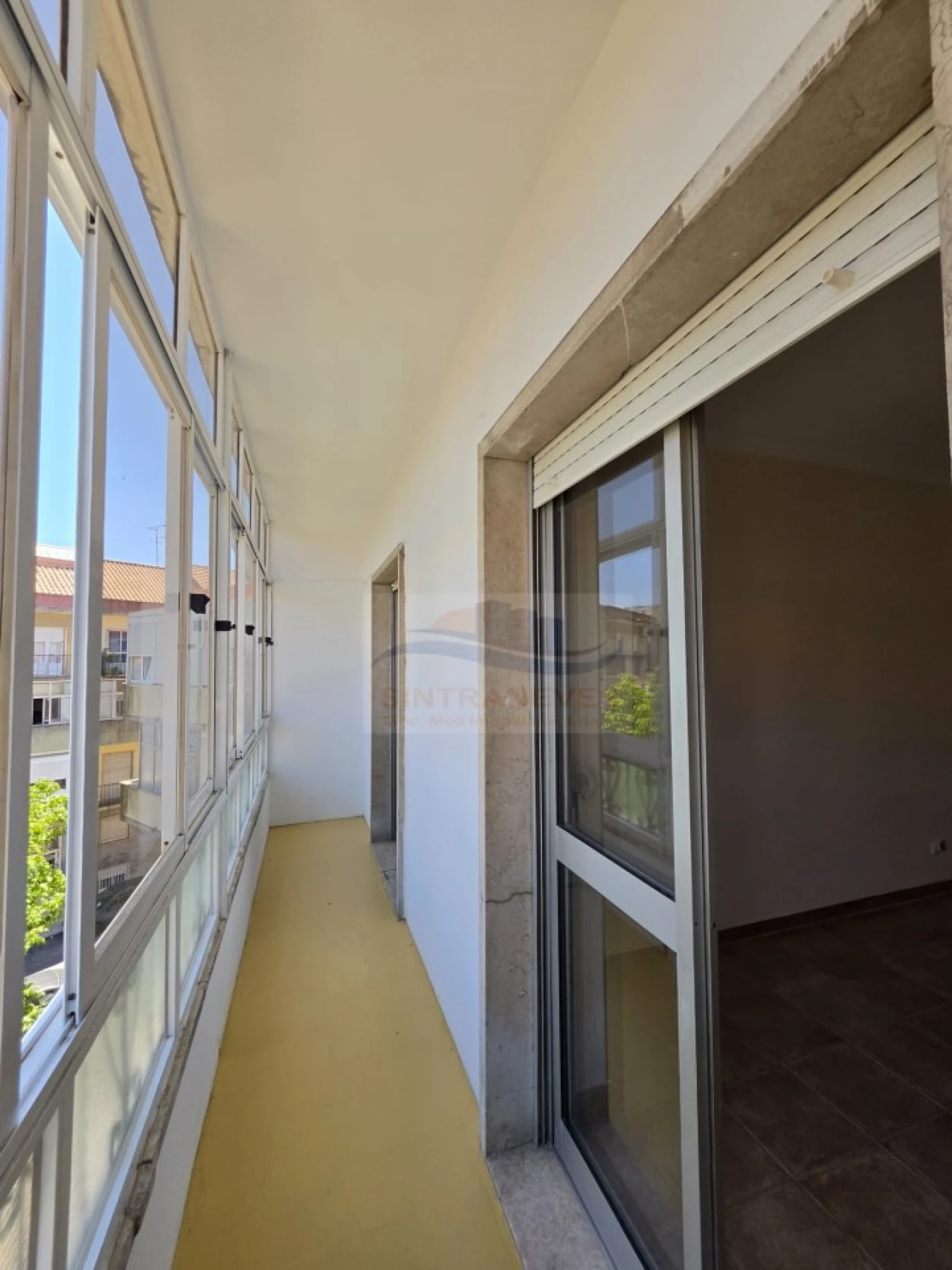Apartamento T2 para Venda em Águas Livres Foto 5