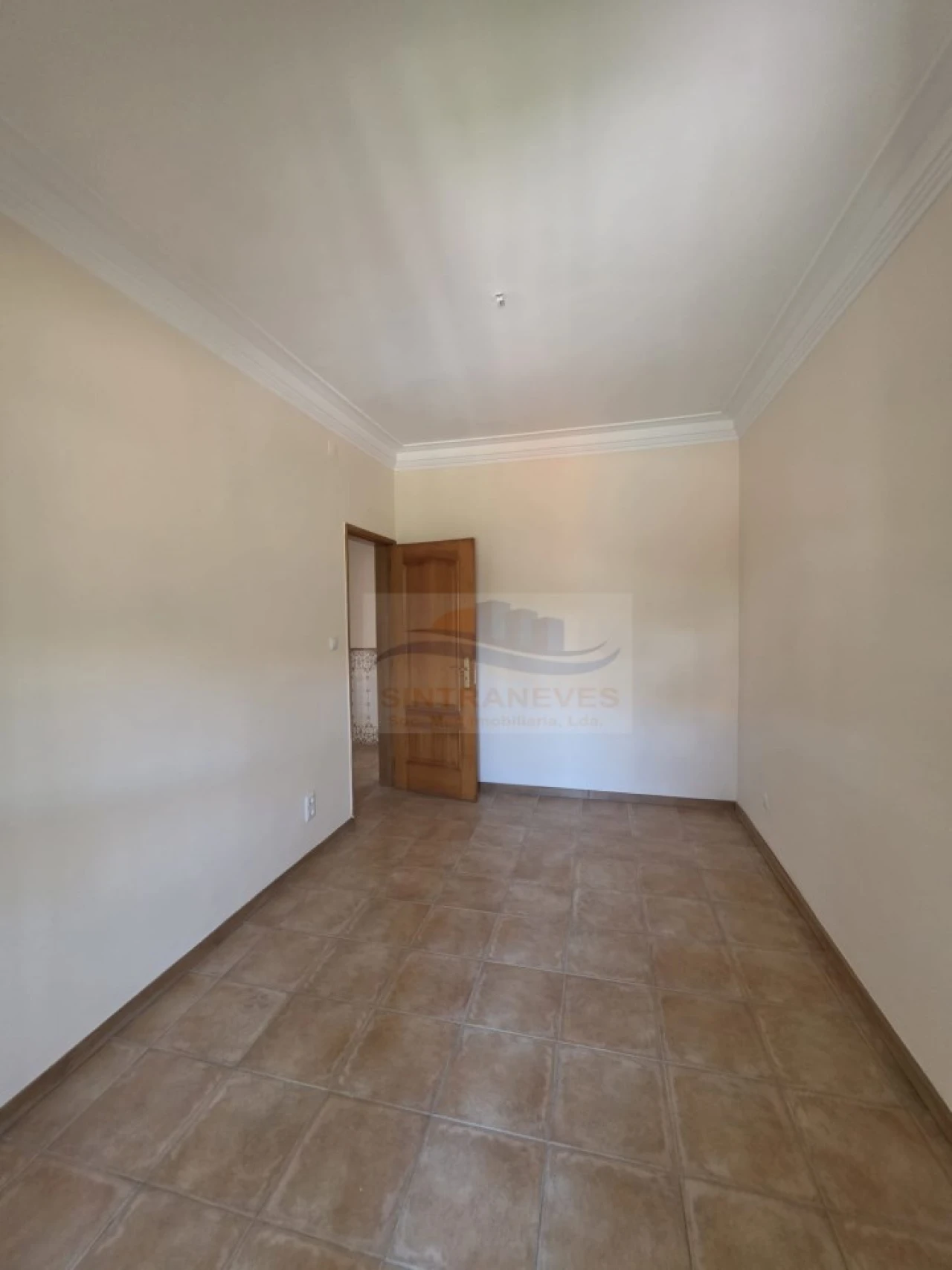 Apartamento T2 para Venda em Águas Livres Foto 13